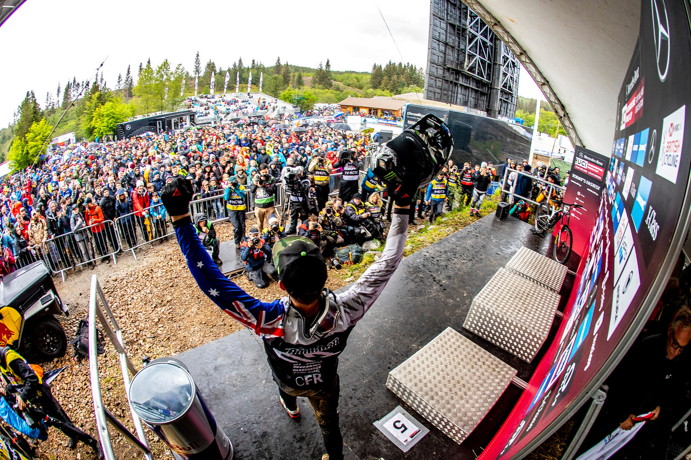 Photo Epic: UCI DH MTB World Cup #2 - Fort William